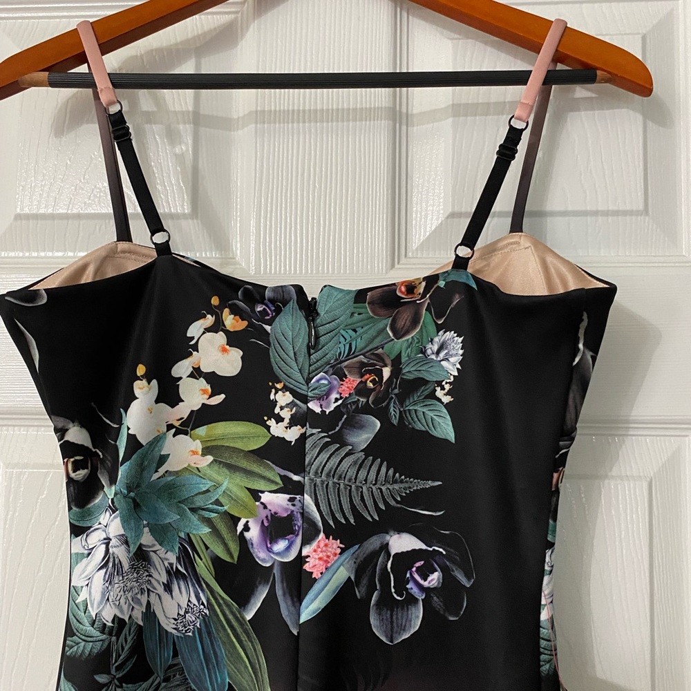 BEBE DRESS - Picture 3 of 11